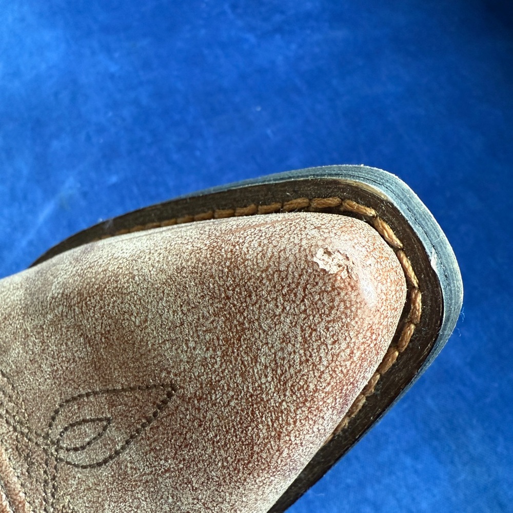 Durango Brown Heeled Boots with Embroidered Details - Picture 8 of 8
